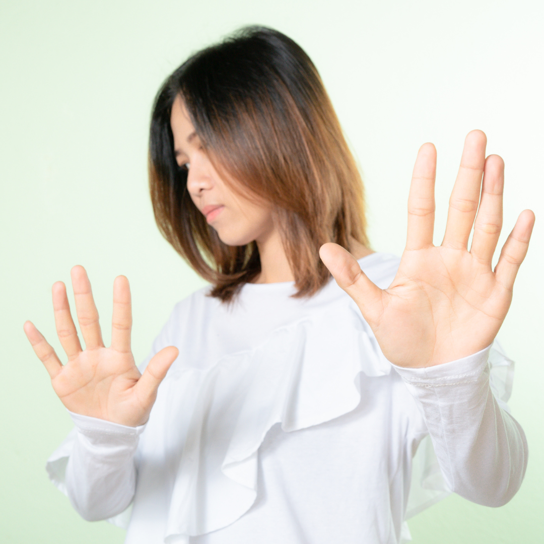 Cum setezi limite sănătoase în relații fără vină?